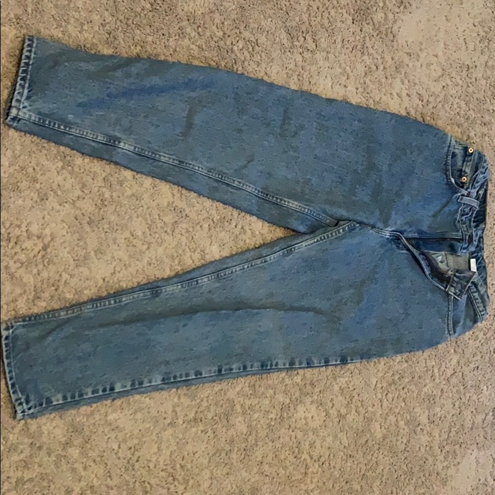 Levi relaxed fit tapered leg jeans
